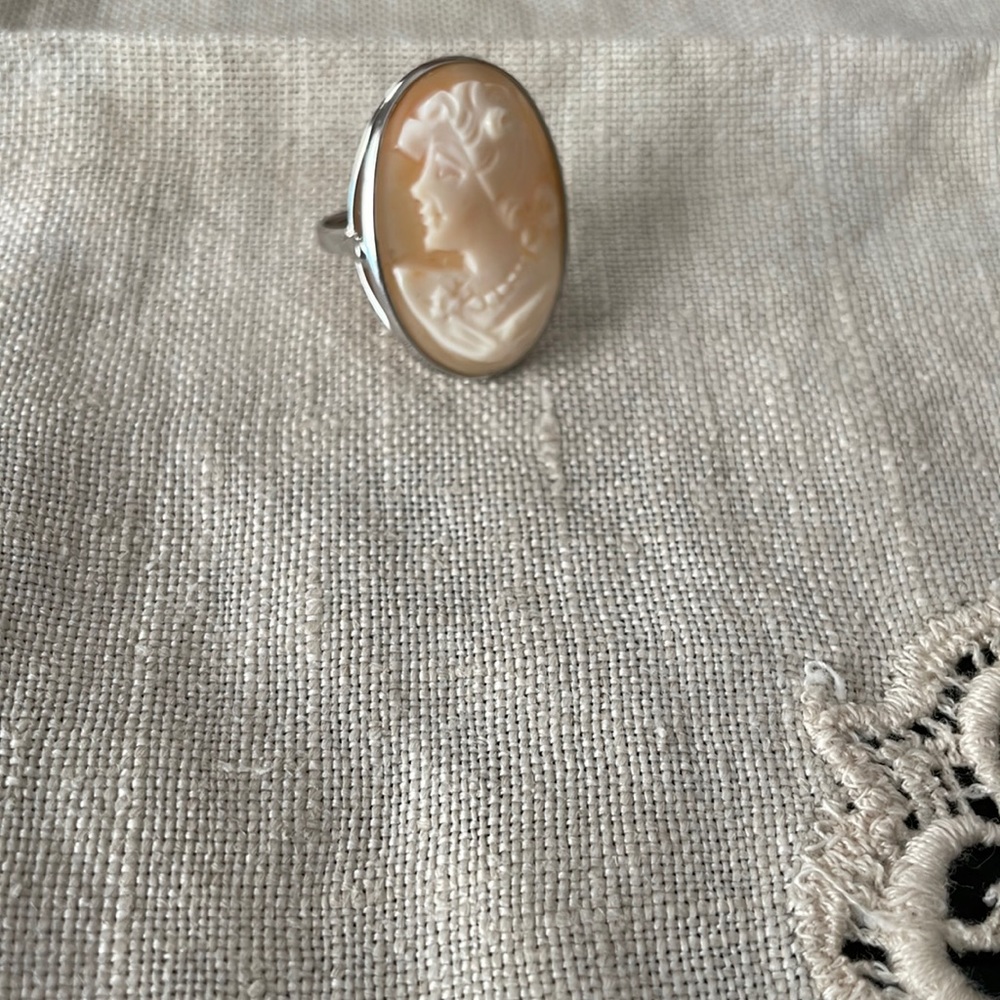 Cameo 14kt white gold ring.